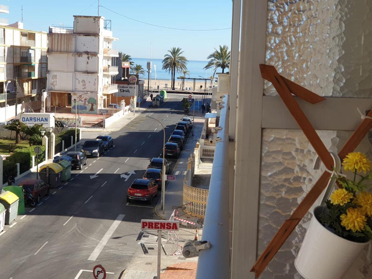 Apartmento De 3 Habitaciones Con Vistas Al Mar Playa de Gandia Exteriör bild